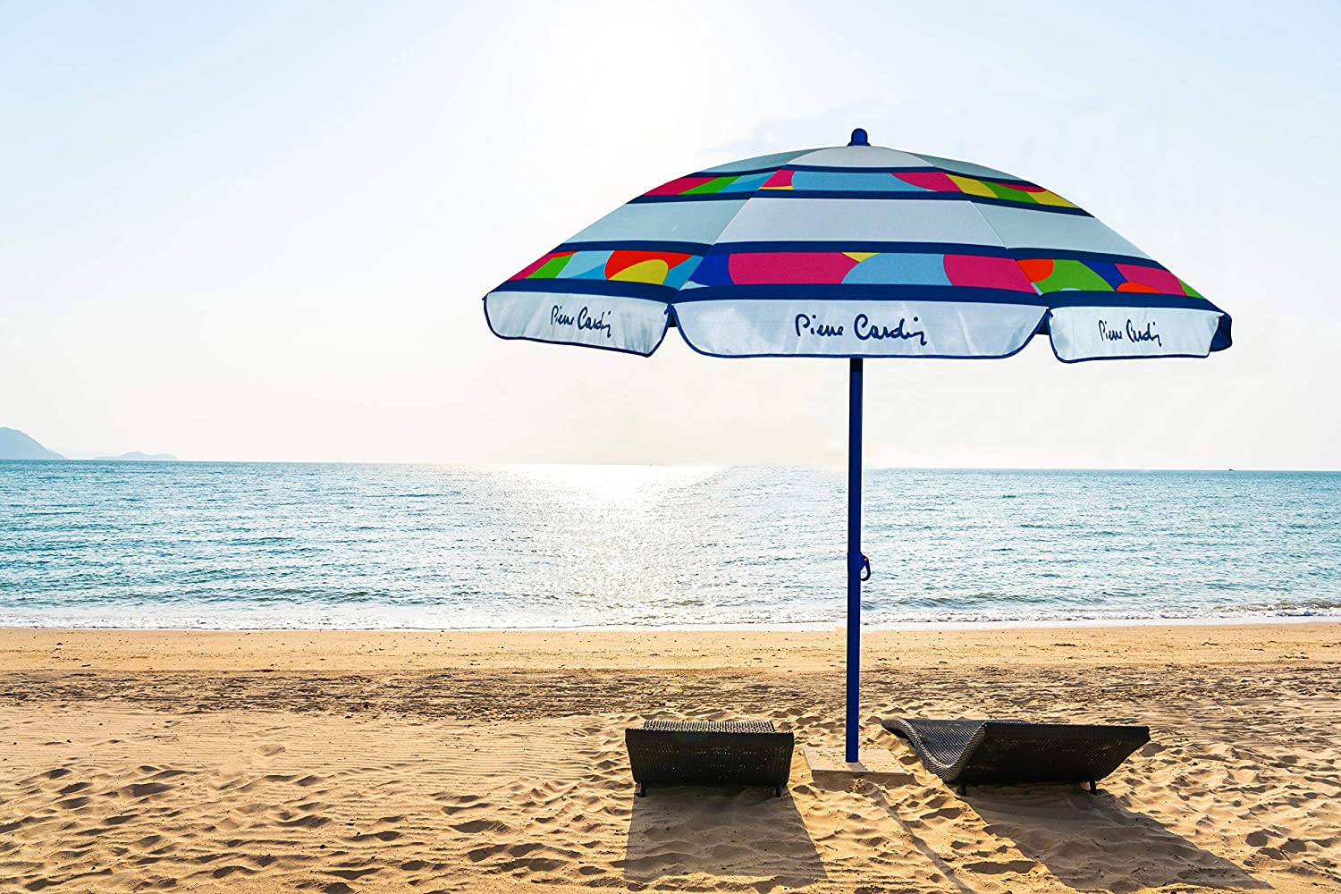 Consigli24  Per quest'anno stesso mare, ma meglio cambiare ombrellone da  spiaggia. Scegli tra questi 5 modelli